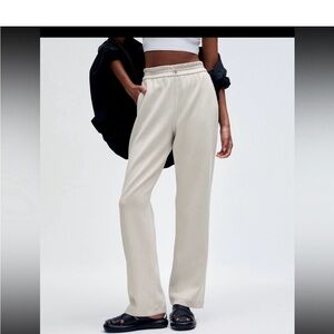 Lululemon Cream High Rise Softstreme Pants